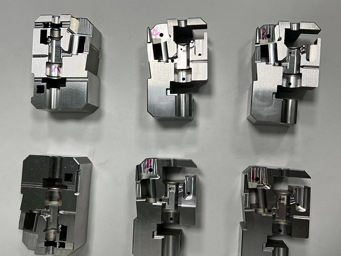 Mold Components